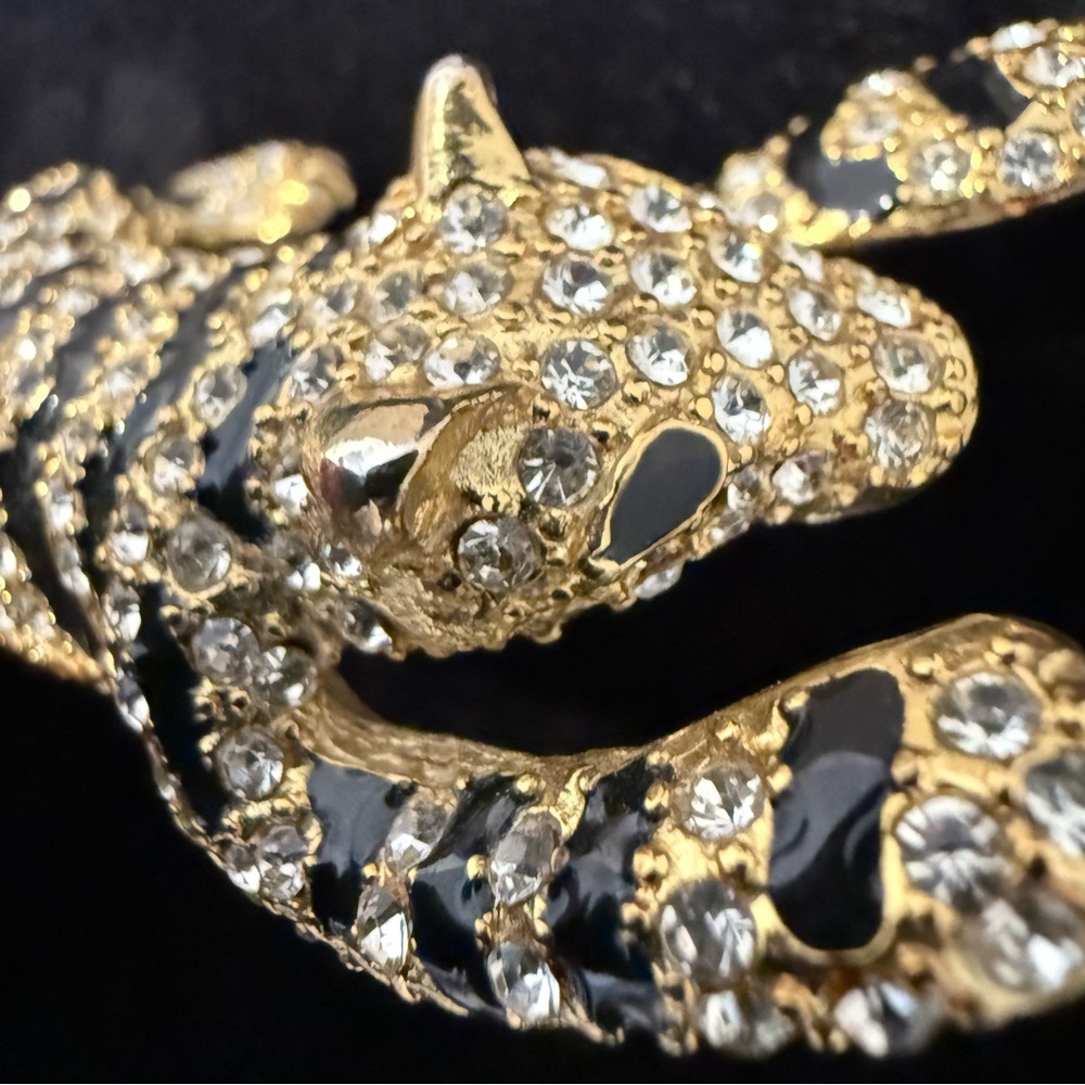 Vintage Rhinestone Tiger Brooch